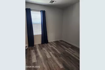 7631 E Desert Overlook Drive, Tucson, AZ 85710 - Photo 11