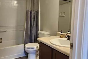 7631 E Desert Overlook Dr, Tucson, AZ 85710 - Photo 13