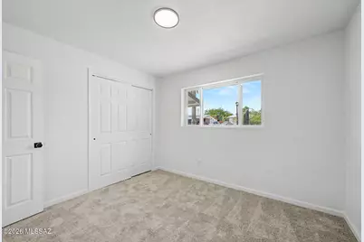 2042 W Copper Place, Tucson, AZ 85745 - Photo 11