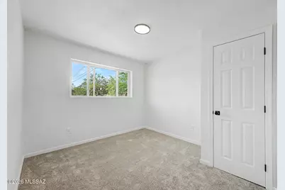 2042 W Copper Place, Tucson, AZ 85745 - Photo 13