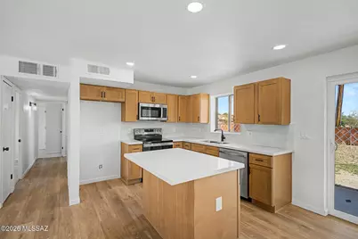 2042 W Copper Place, Tucson, AZ 85745 - Photo 3