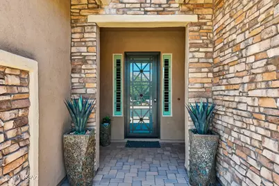 425 W Red Ribbon Lane, Oro Valley, AZ 85755 - Photo 3
