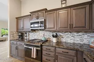 62870 E Amberwood Dr, Tucson, AZ 85739 - Photo 3