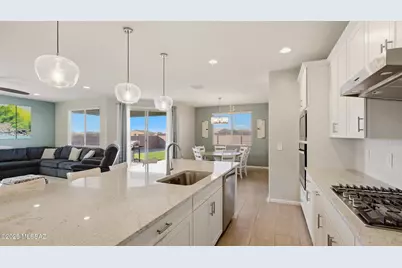 1337 E Pecan Meadow Lane, Sahuarita, AZ 85629 - Photo 11