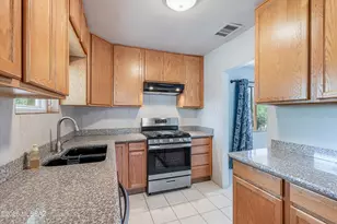 3958 E Louis Ln, Tucson, AZ 85712 - Photo 13