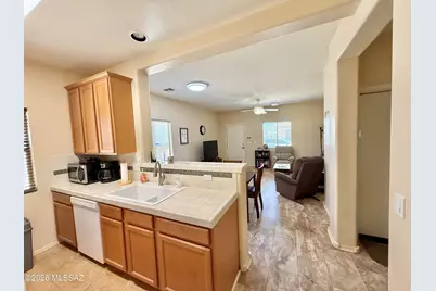 1347 W Vuelta Las Campanas, Sahuarita, AZ 85629 - Photo 5