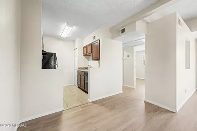 1745 E Glenn Street #202, Tucson, AZ 85719 - Photo 9
