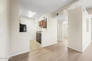 1745 E Glenn St, Tucson, AZ 85719 - Photo 9