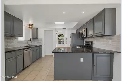 7979 E Maggie Court, Tucson, AZ 85715 - Photo 15
