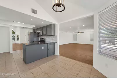 7979 E Maggie Court, Tucson, AZ 85715 - Photo 19