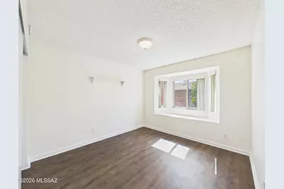 10051 E Watson Drive, Tucson, AZ 85730 - Photo 17