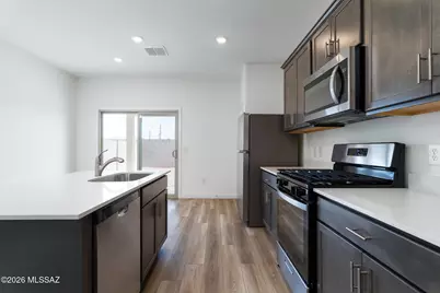 13357 N Cypress Gardens Drive, Marana, AZ 85653 - Photo 5