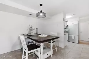 396 N Silverbell Rd, Tucson, AZ 85745 - Photo 7