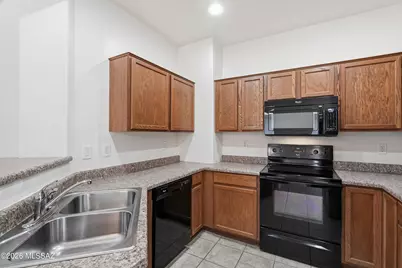 591 N Tunitcha Drive, Green Valley, AZ 85614 - Photo 15