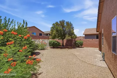 591 N Tunitcha Drive, Green Valley, AZ 85614 - Photo 37