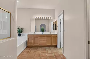 9300 N Moon View Pl, Tucson, AZ 85742 - Photo 21