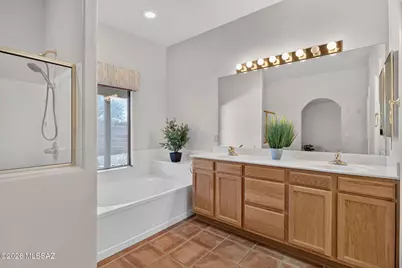 9300 N Moon View Place, Tucson, AZ 85742 - Photo 5