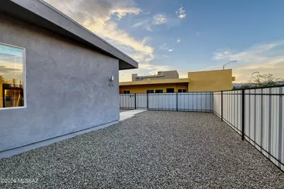 1865 S Math Quiz Drive, Tucson, AZ 85711 - Photo 7