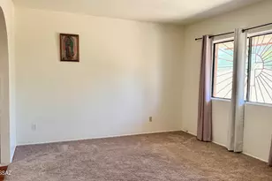 4192 N Western Winds Dr, Tucson, AZ 85705 - Photo 5