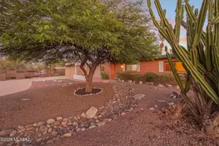 7052 E Baker St, Tucson, AZ 85710 - Photo 11