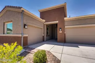 8903 W Weeping Dalea Dr, Marana, AZ 85653 - Photo 3