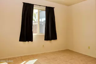 7963 S Farmhills Pl, Tucson, AZ 85756 - Photo 33