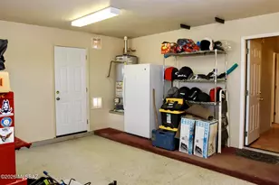 7963 S Farmhills Pl, Tucson, AZ 85756 - Photo 37