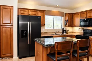 7963 S Farmhills Pl, Tucson, AZ 85756 - Photo 17