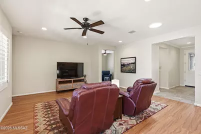 1814 E Barn Swallow Lane, Green Valley, AZ 85614 - Photo 7