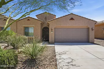 1814 E Barn Swallow Lane, Green Valley, AZ 85614 - Photo 1