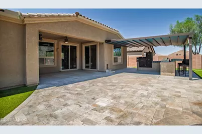 5550 W Jade Rock Place, Tucson, AZ 85742 - Photo 13