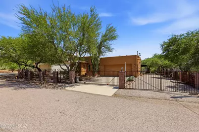 1843 Rosalia Court, Rio Rico, AZ 85648 - Photo 3