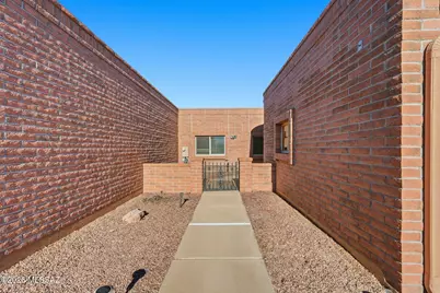 1040 W Camino Del Pato, Green Valley, AZ 85622 - Photo 5