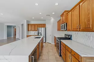 2727 E Sawyer Rd, Green Valley, AZ 85614 - Photo 17