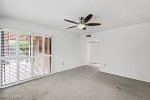 14300 N Copperstone Dr, Oro Valley, AZ 85755 - Photo 25