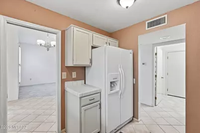 14300 N Copperstone Drive, Oro Valley, AZ 85755 - Photo 19