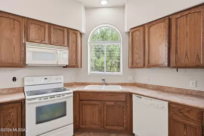 3221 S Treasure Cove Place, Tucson, AZ 85713 - Photo 11