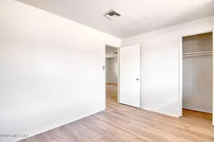 5657 E 28th St, Tucson, AZ 85711 - Photo 9