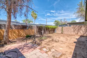 5657 E 28th St, Tucson, AZ 85711 - Photo 21