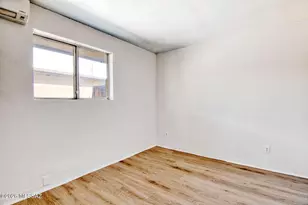 5657 E 28th St, Tucson, AZ 85711 - Photo 11