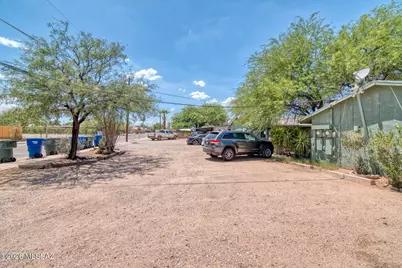 5657 E 28th Street, Tucson, AZ 85711 - Photo 25