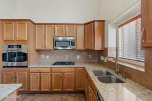 677 W Pizzicato Ln, Oro Valley, AZ 85737 - Photo 17