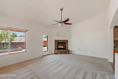 677 W Pizzicato Lane, Oro Valley, AZ 85737 - Photo 11