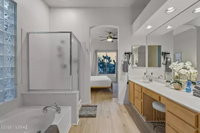 13846 N Bushwacker Place, Oro Valley, AZ 85755 - Photo 27