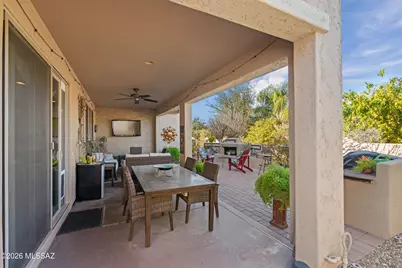 2227 E Apache Springs Lane, Green Valley, AZ 85614 - Photo 3