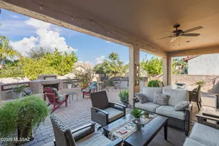 2227 E Apache Springs Ln, Green Valley, AZ 85614 - Photo 5