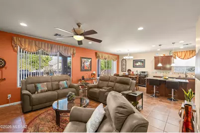 2227 E Apache Springs Lane, Green Valley, AZ 85614 - Photo 9
