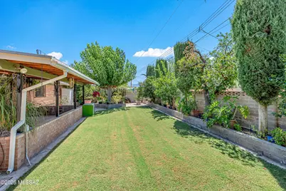 8000 E Hawthorne Street, Tucson, AZ 85710 - Photo 41
