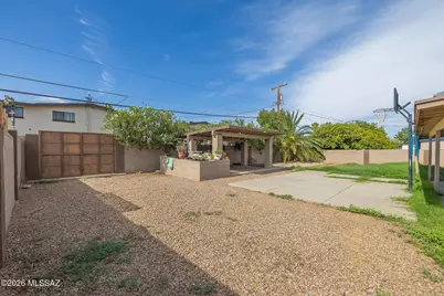 6102 E 35th Street, Tucson, AZ 85711 - Photo 17