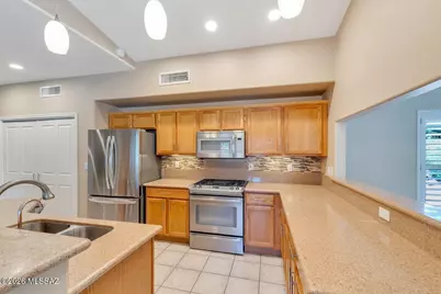 12967 N Dapple Drive, Oro Valley, AZ 85755 - Photo 11